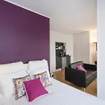 Pick A Flat - Eiffel Tower View Studio